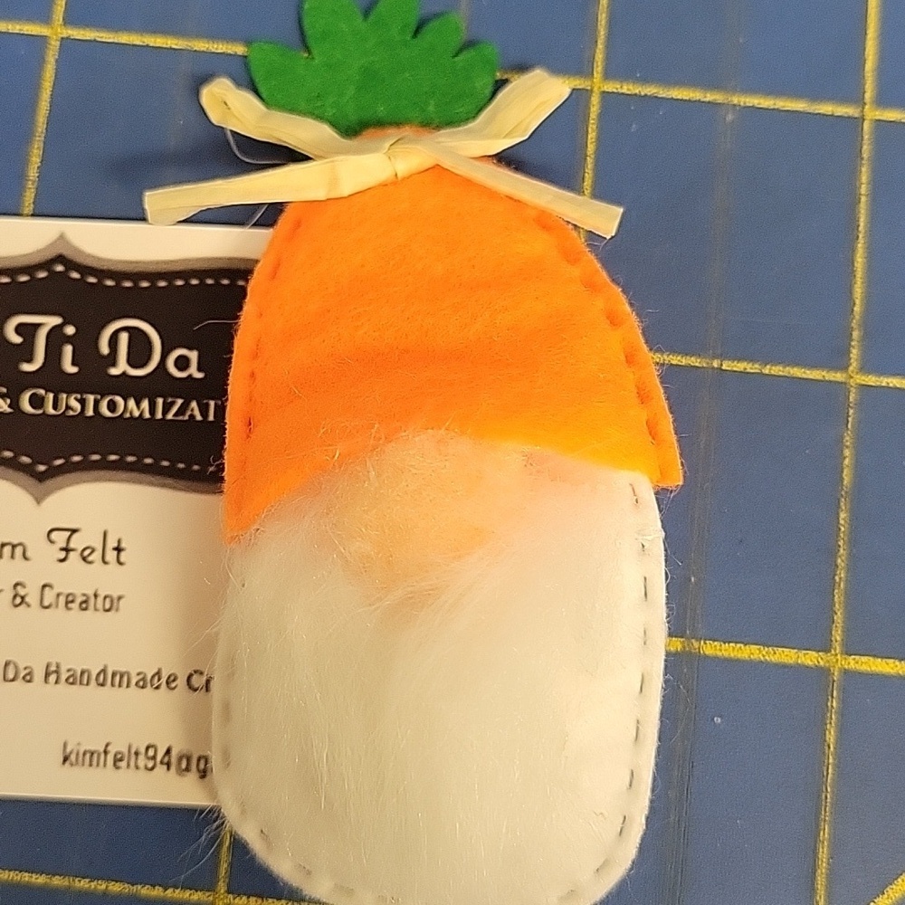 La Ti Da Handmade Creations White Orange Felt Carrot Gnome 4" Pin